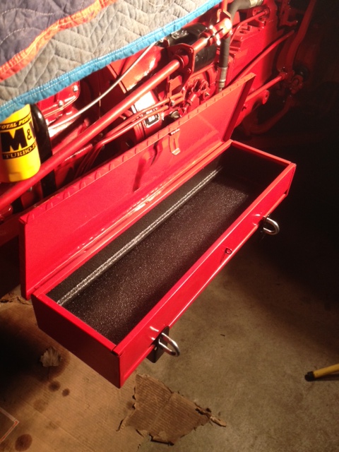 Sprayed Line-X bed liner inside my tool box. - General Chat - Red Power ...