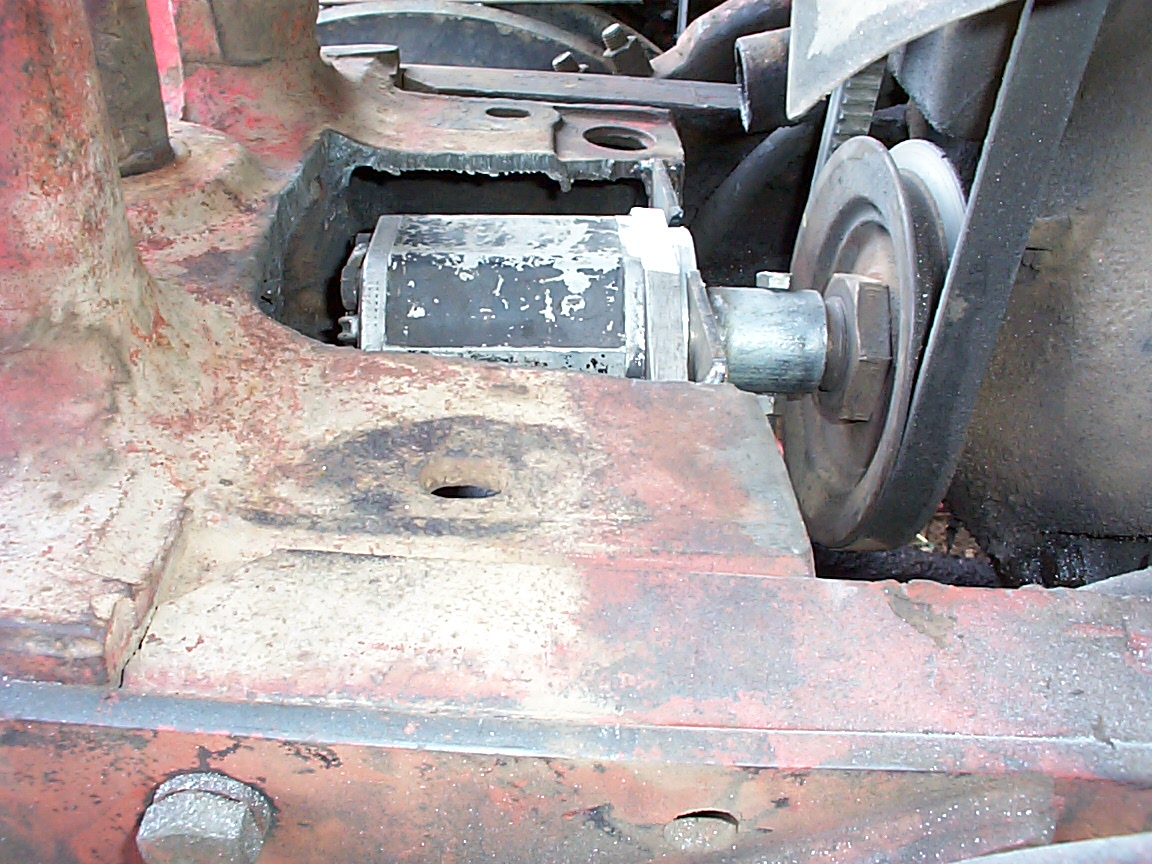 Converting the M to a crankshaft driven live hydraulic system