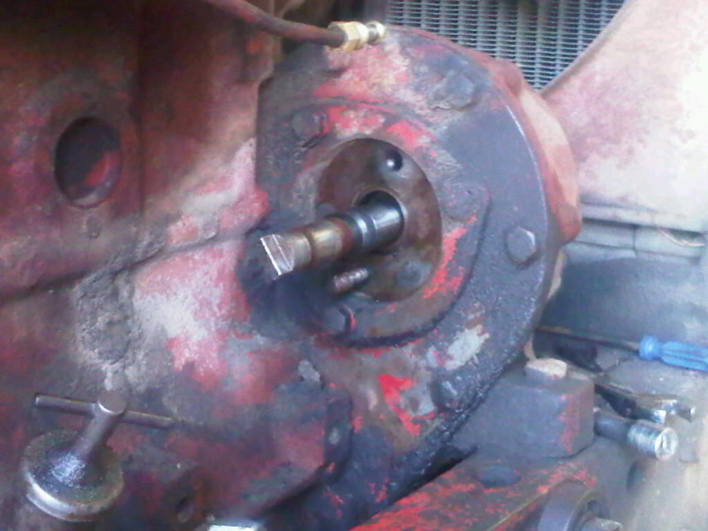 856D hydraulic fluid entering crankcase Technical IH Talk Red Power