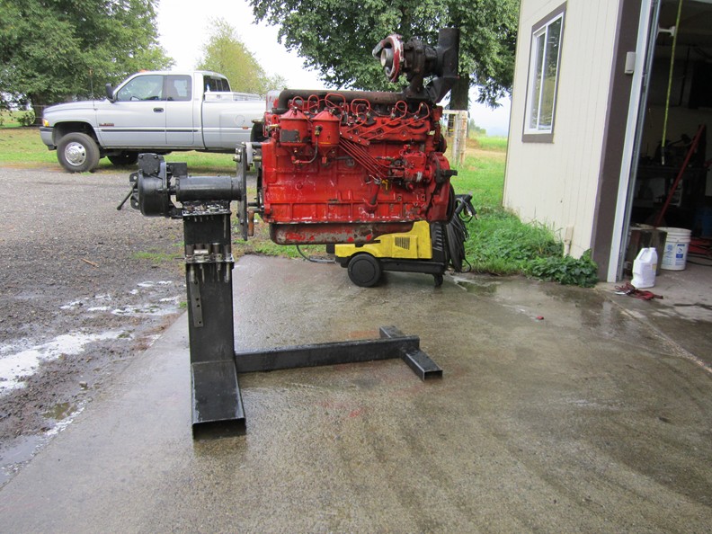 Used Diesel Engine Stand