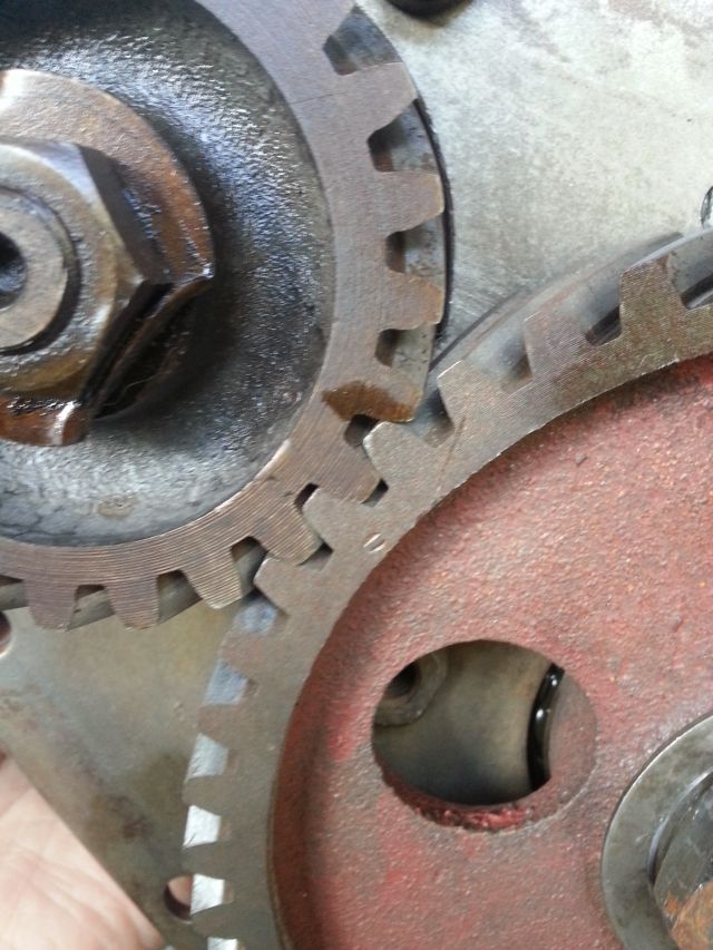 timing marks/ timing c113 in a super a cam gear, governor gear IH