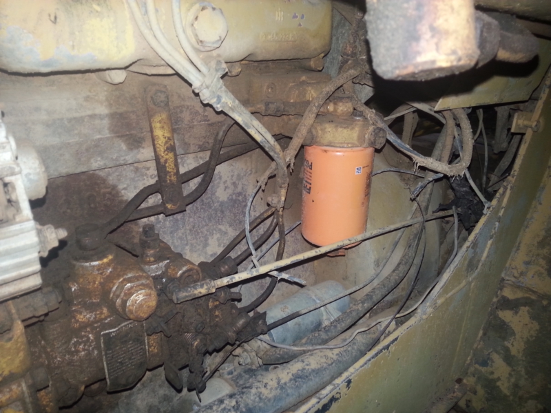 500 fuel injection pump linkage? IH Construction Equipment Red