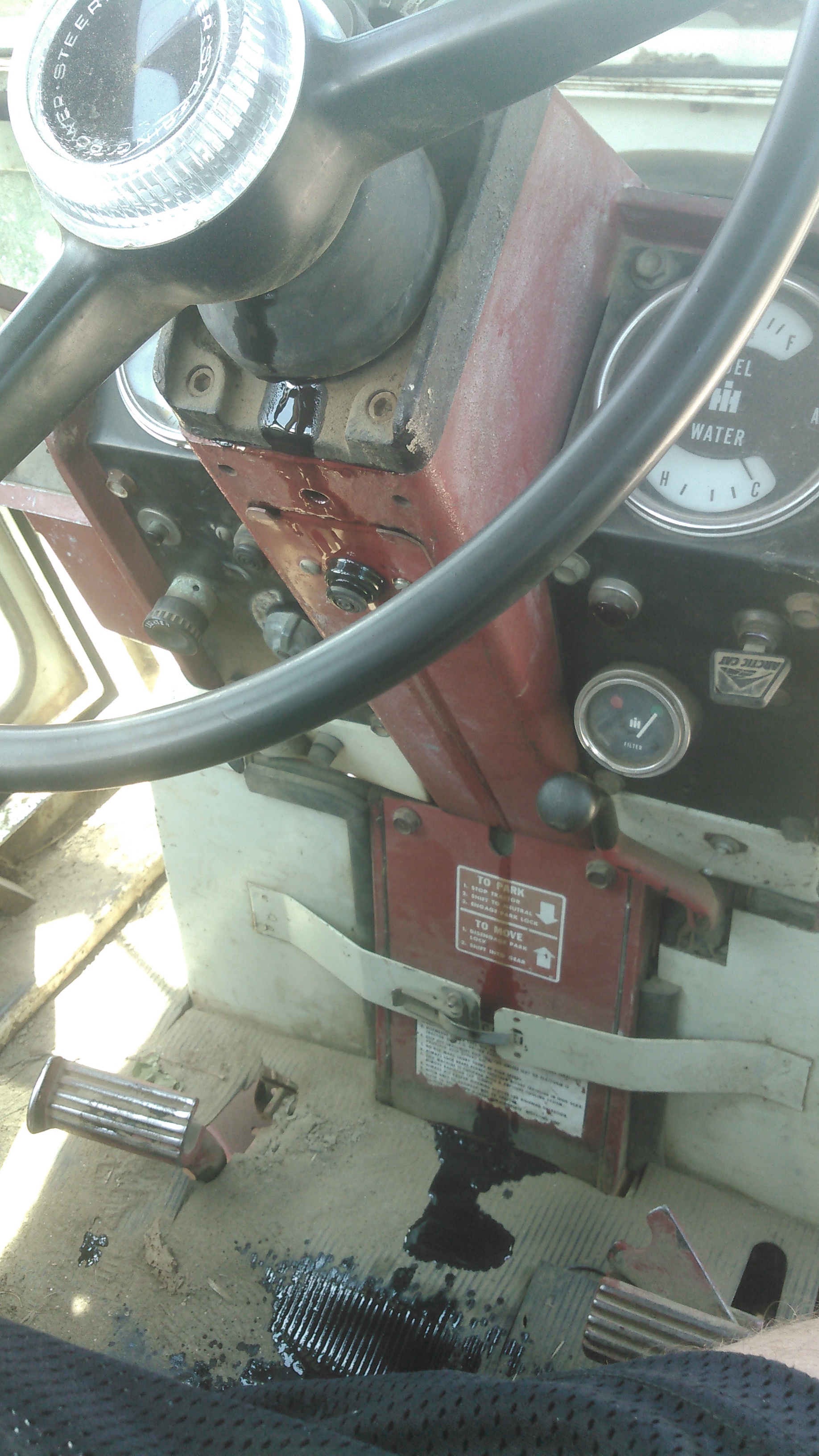 IH 826 power steering column leak Technical IH Talk Red Power