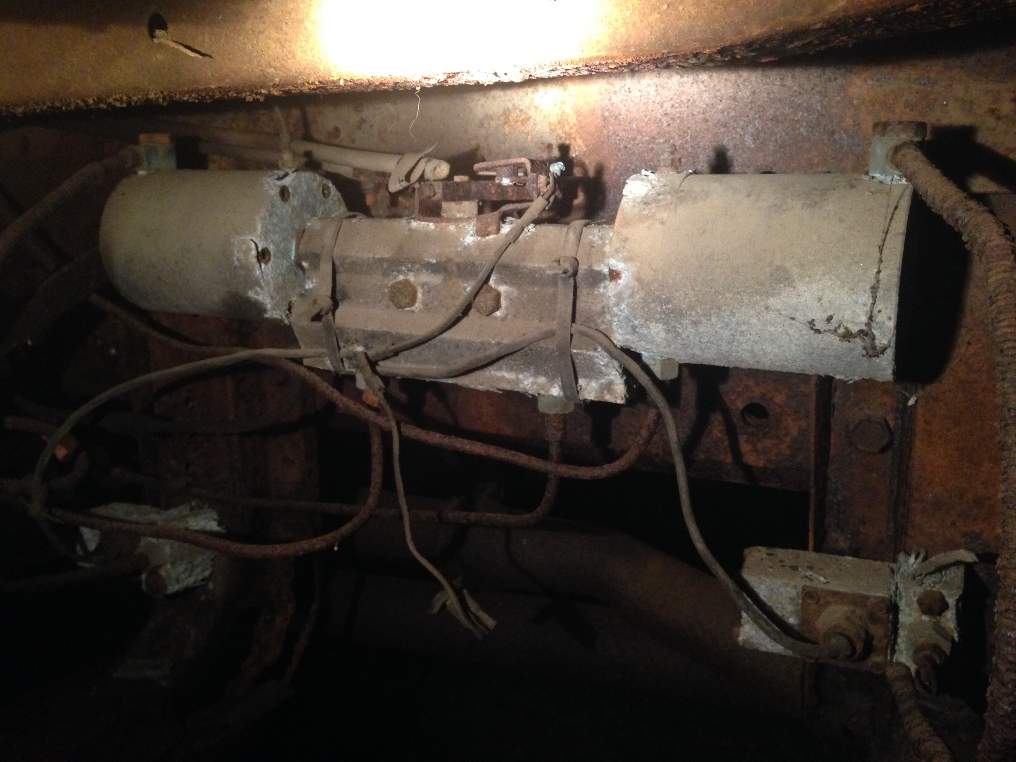 1979 S1824 HYDRAULIC BRAKE QUESTION IH Trucks Red Power Magazine