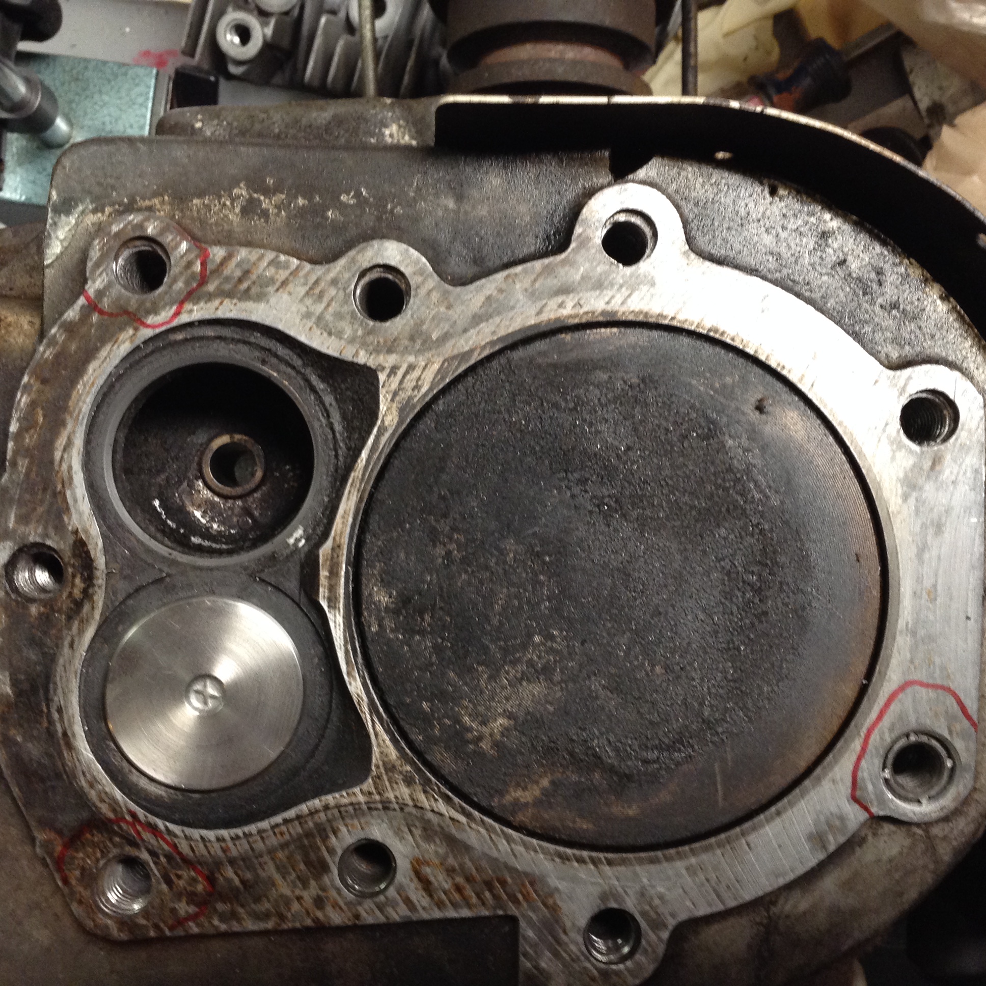 Tecumseh 8hp HM 80 Head Bolts Projects, Builds, & Restorations Red