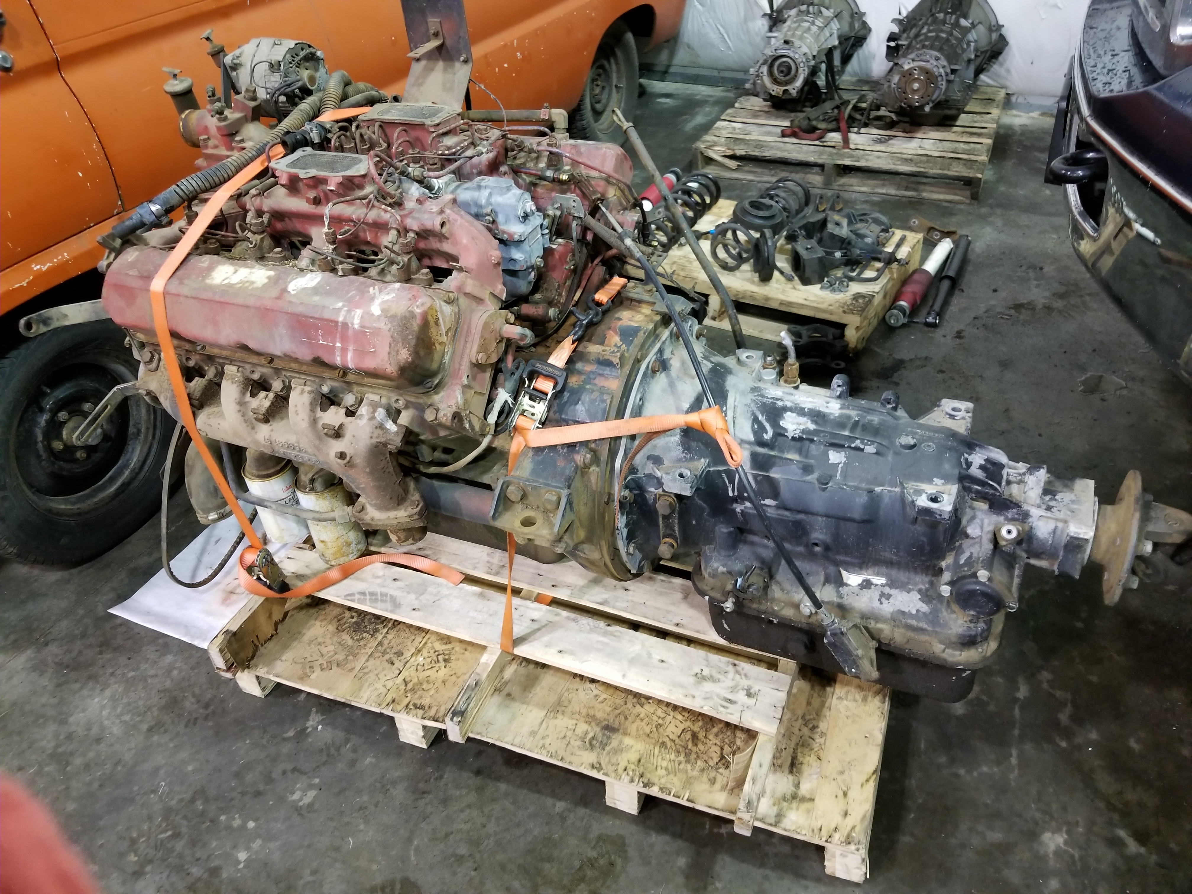 '77 Cargostar 1850B engine, trans, parts IH Trucks Red Power