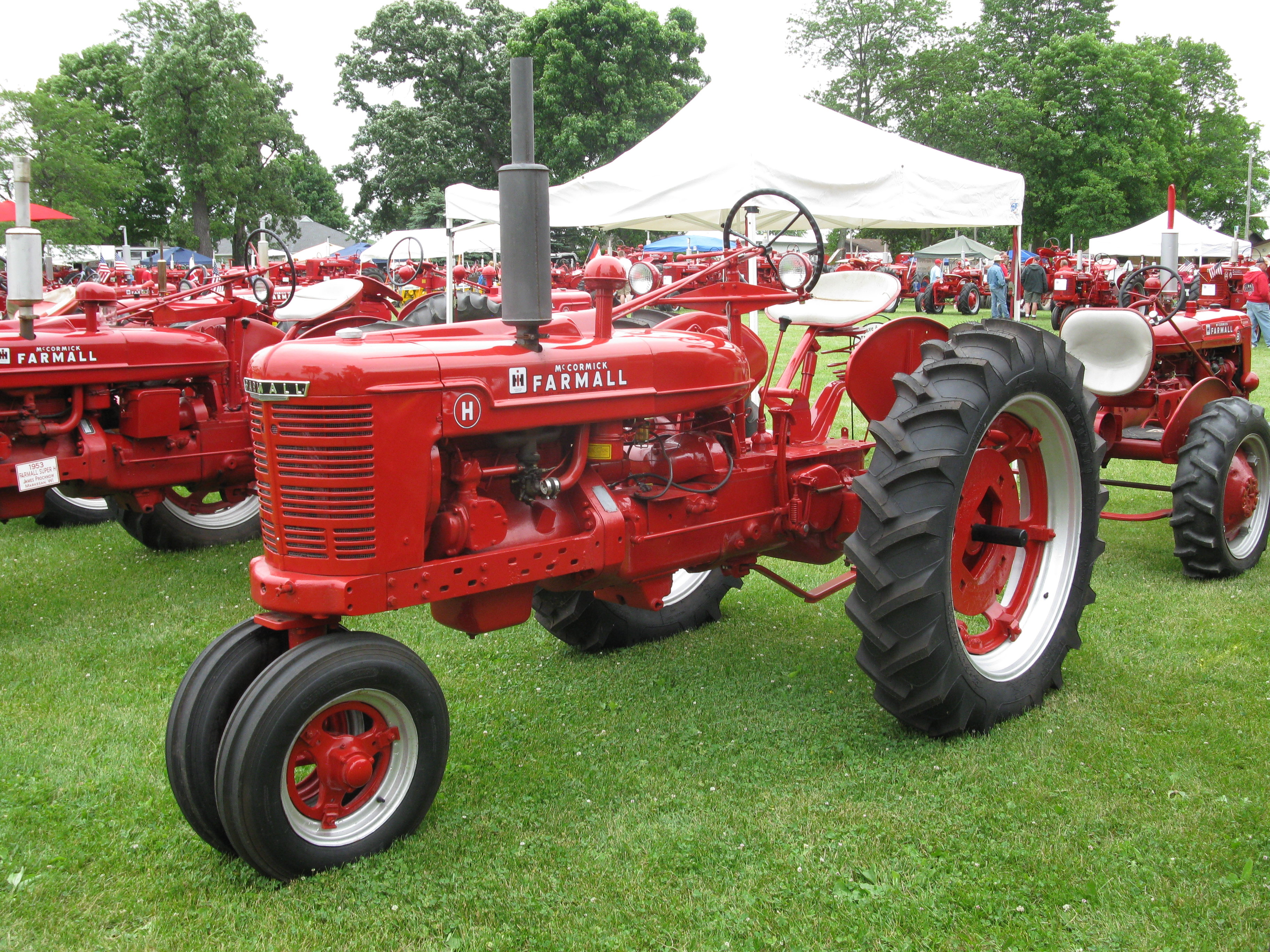 Farmall H rear wheel weights ? - Technical IH Talk - Red Power Magazine ...