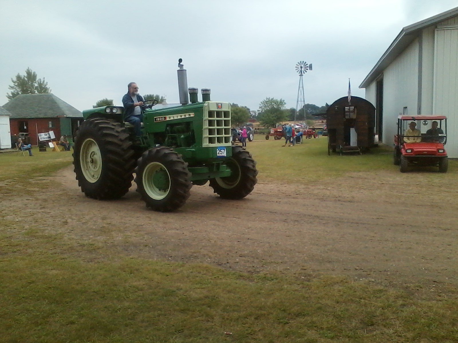 2018 Rosholt threshing show pictures General Chat Red Power