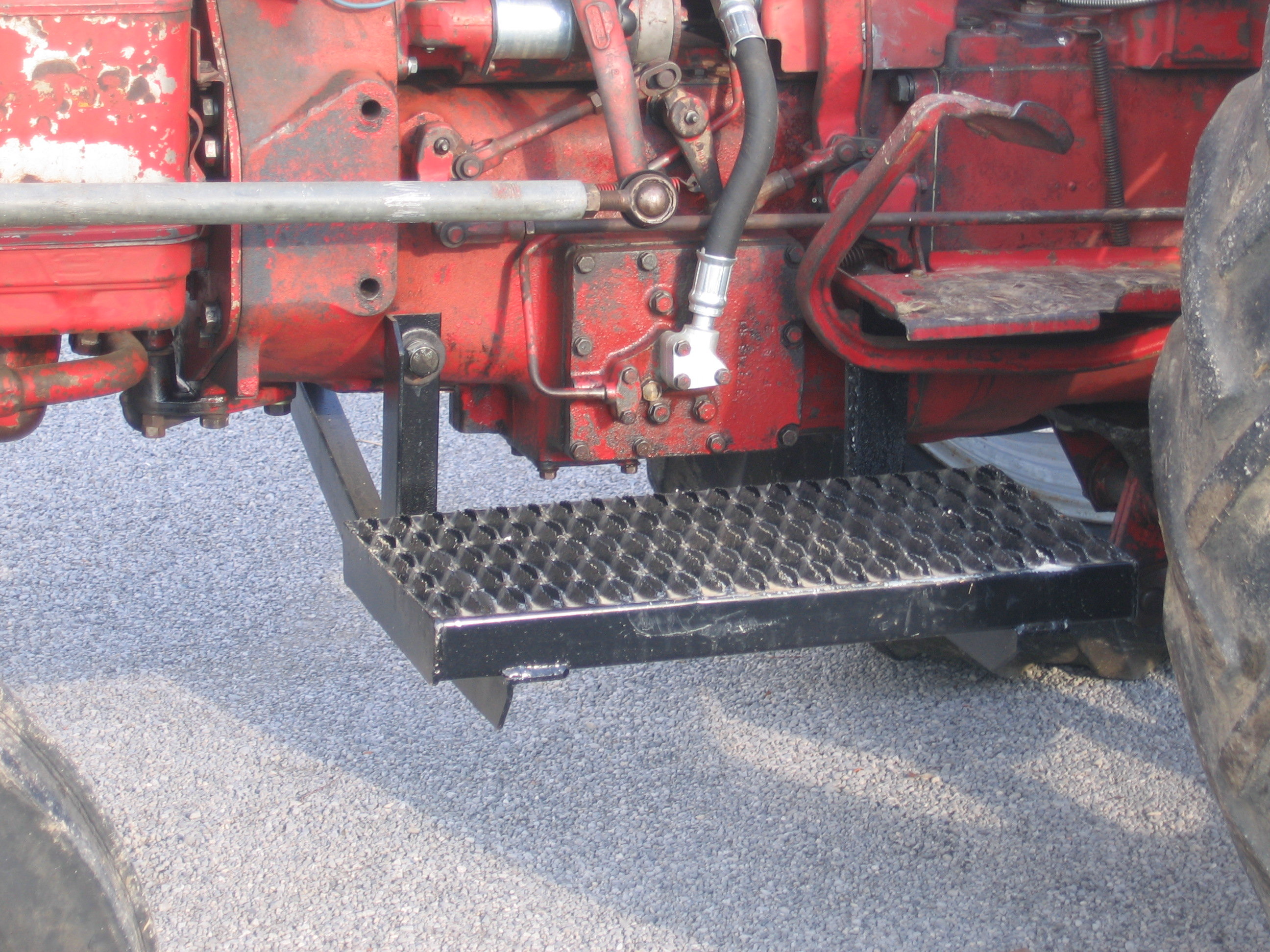 Step For IH Utility Tractors Technical IH Talk Red Power Magazine