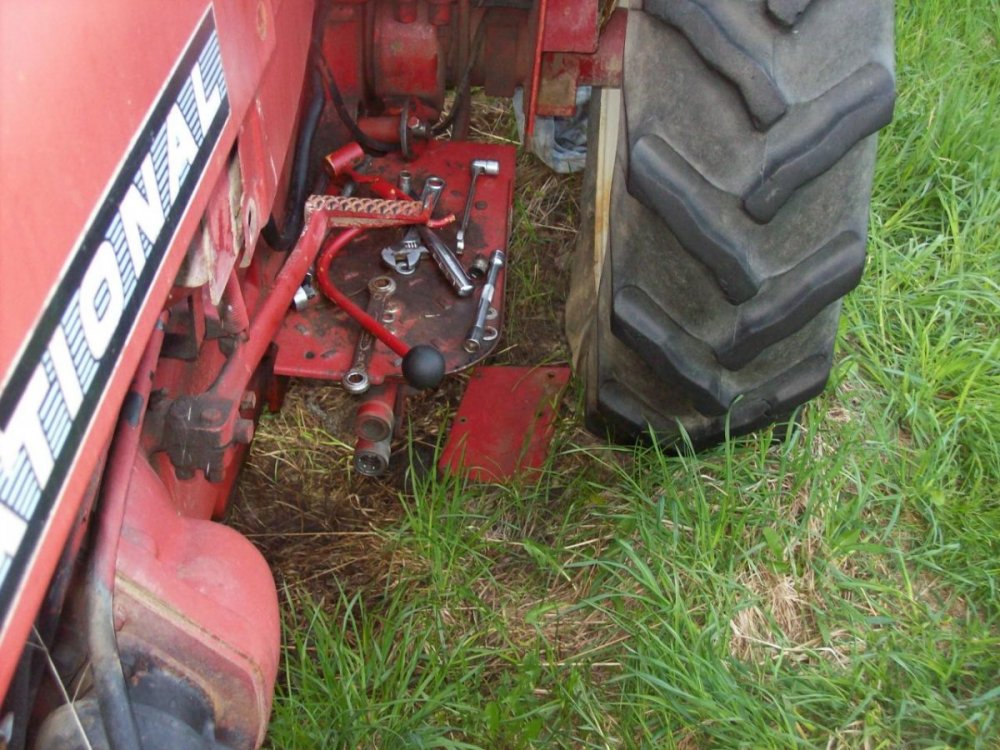 424 lift arms not working right Technical IH Talk Red Power