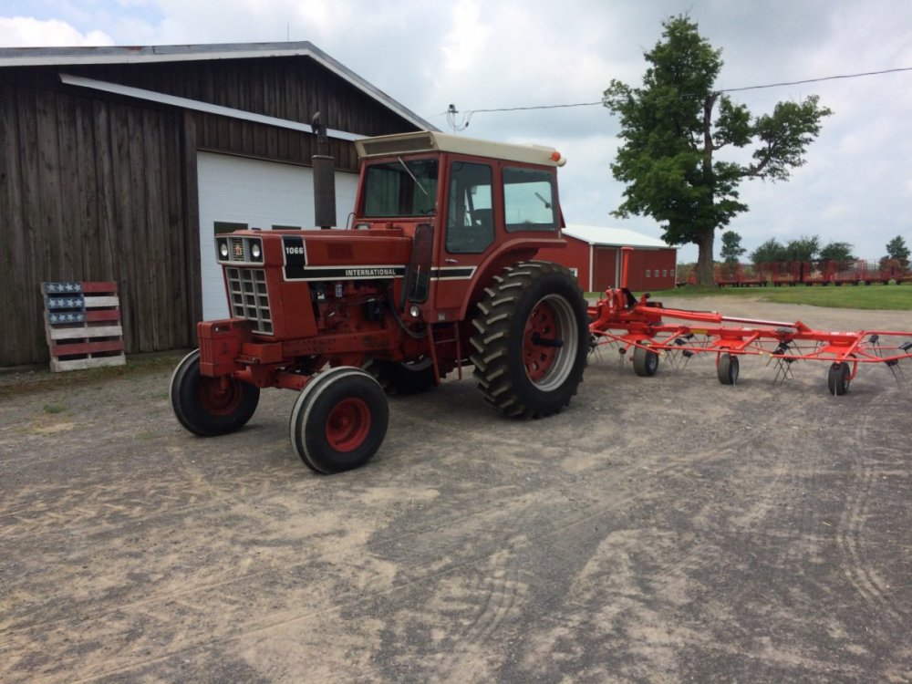 1066 hydraulics General IH Red Power Magazine Community