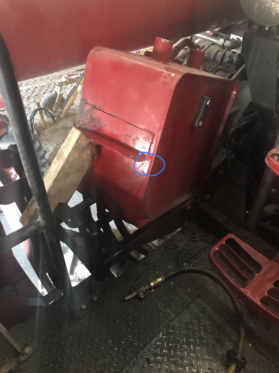 Metal hydraulic tank repair Technical IH Talk Red Power Magazine