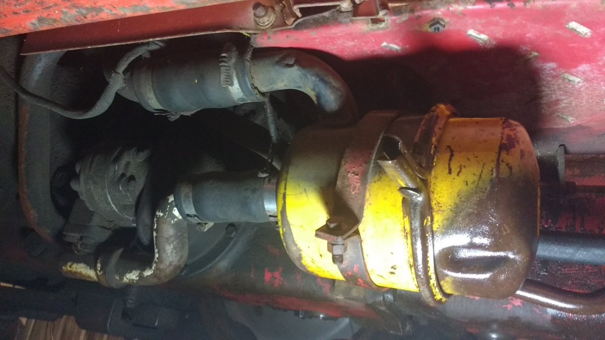 574 second hydraulic filter Technical IH Talk Red Power Magazine