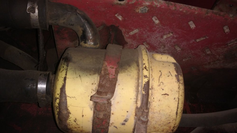 574 second hydraulic filter Technical IH Talk Red Power Magazine