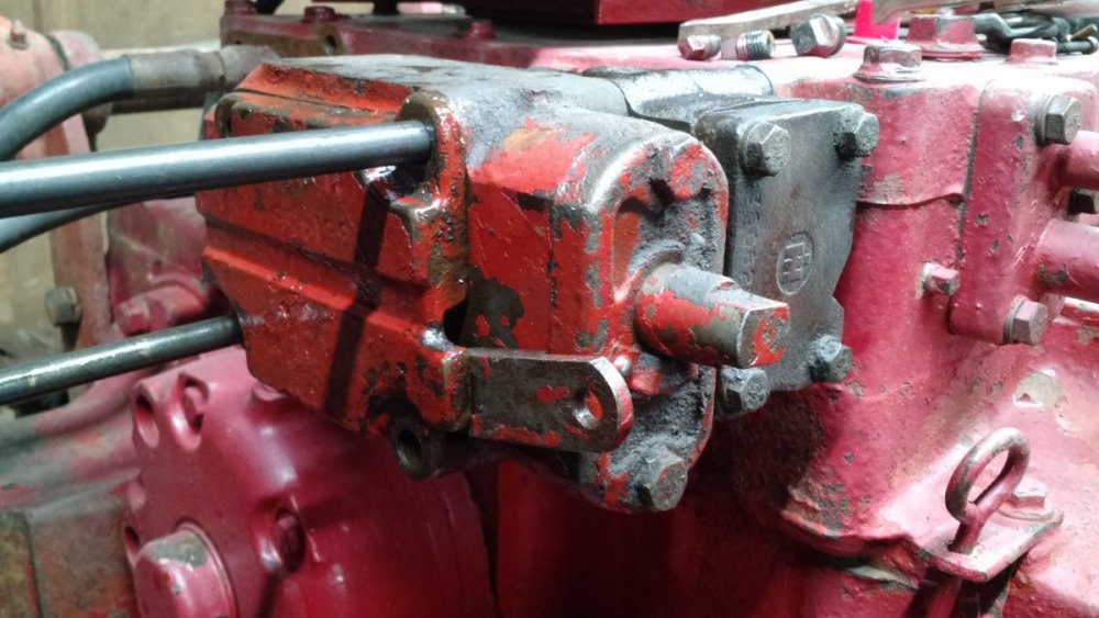 300 Utility hydraulic Technical IH Talk Red Power Magazine Community