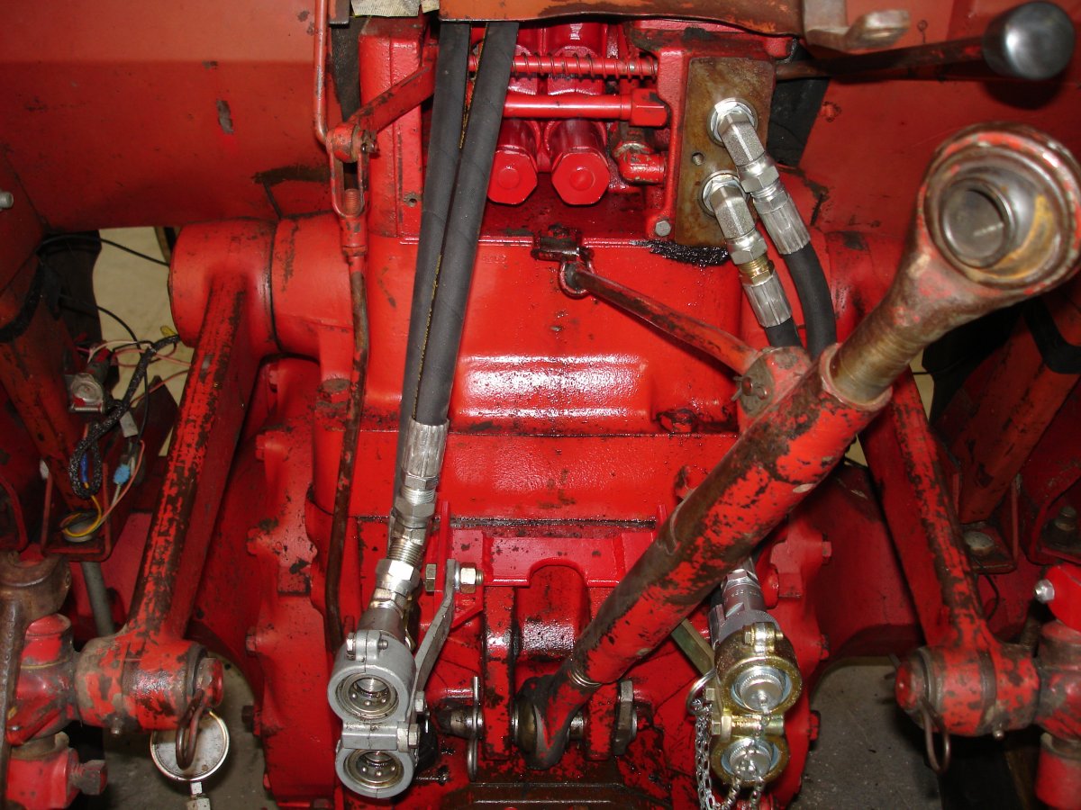 Farmall 706 Remote Hydraulic Couplers Technical IH Talk Red Power