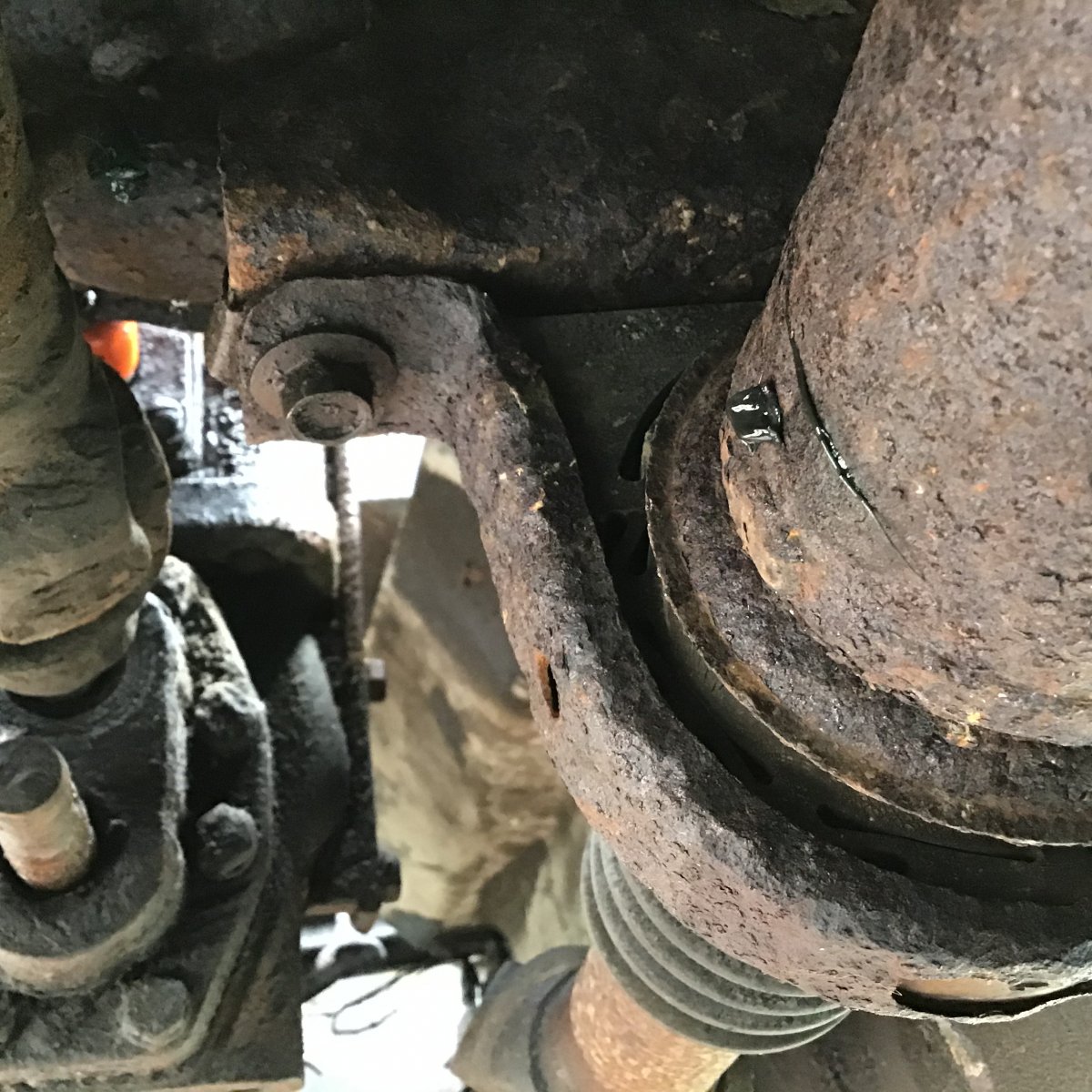 How Do ya tell a Carrier Bearing is going Bad General Chat Red