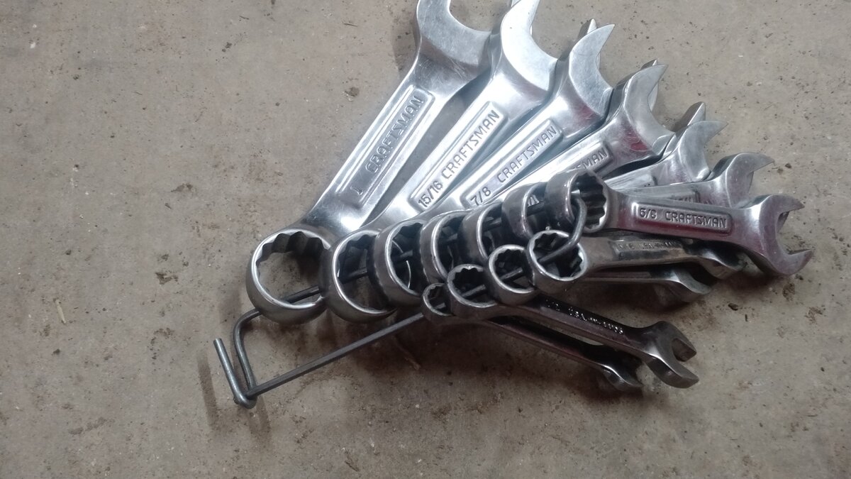 Jumbo wrench organizer - General Chat - Red Power Magazine Community