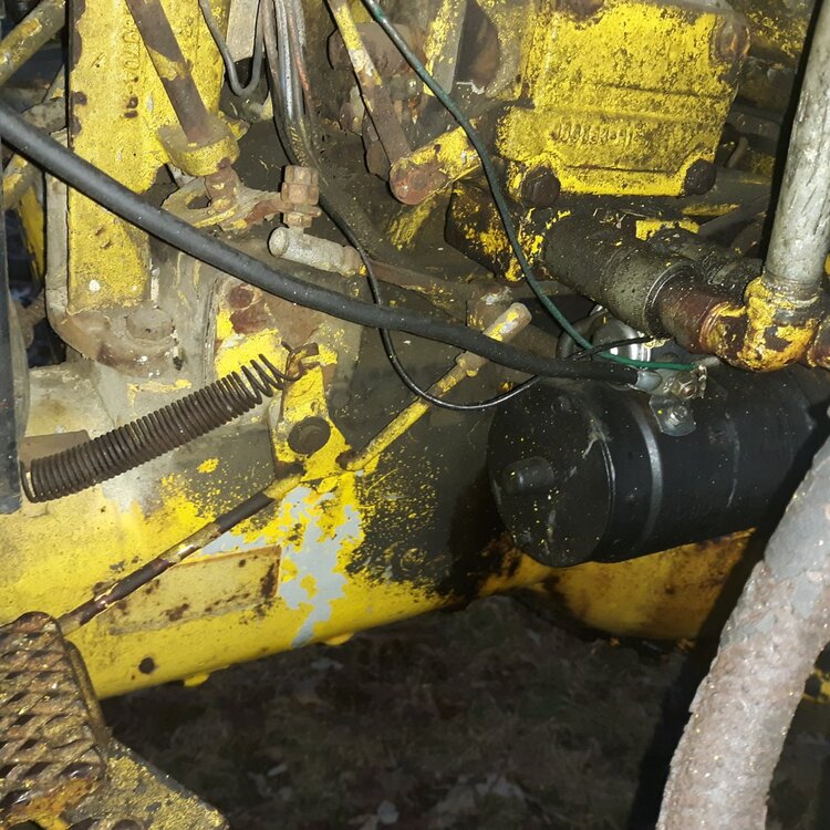 240 Hydraulic filter help needed Page 2 Technical IH Talk Red