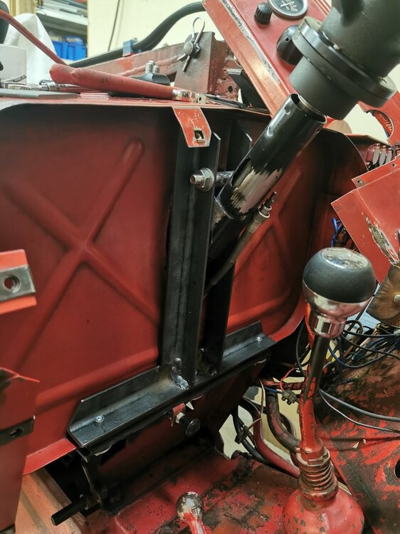 B414 Power steering Projects, Builds, & Restorations Red Power