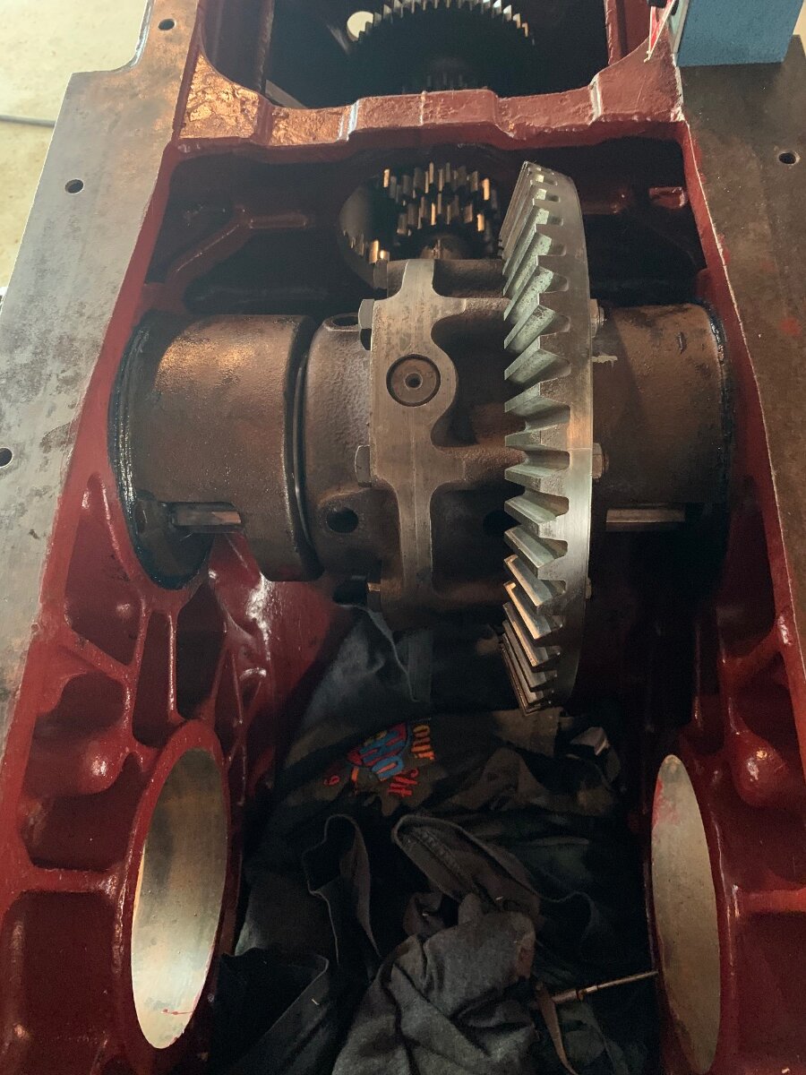 Rebuilding of my FarmAll m transmission. Projects, Builds