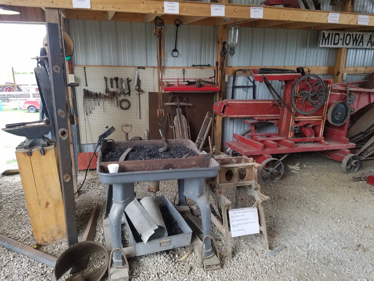 Mid Iowa Antique Power Show Page 3 General Chat Red Power