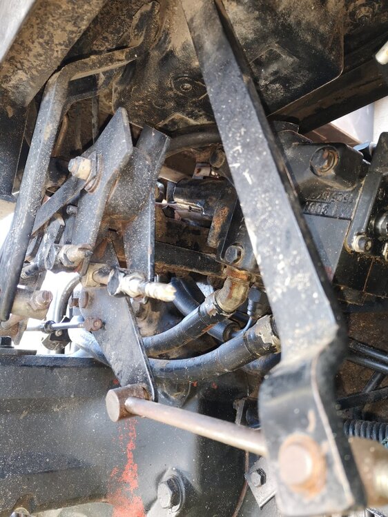 Case 4210 3 point hitch problem Technical IH Talk Red Power