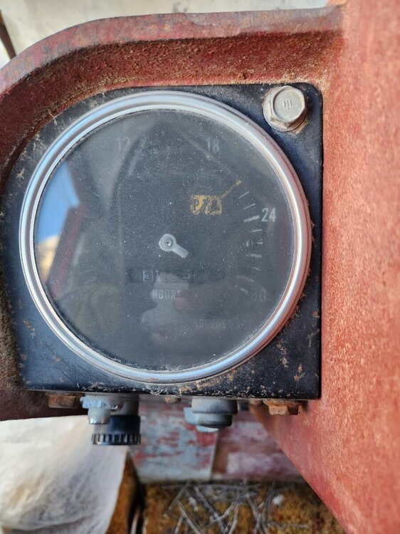 706 LP Projects, Builds, & Restorations Red Power Magazine Community