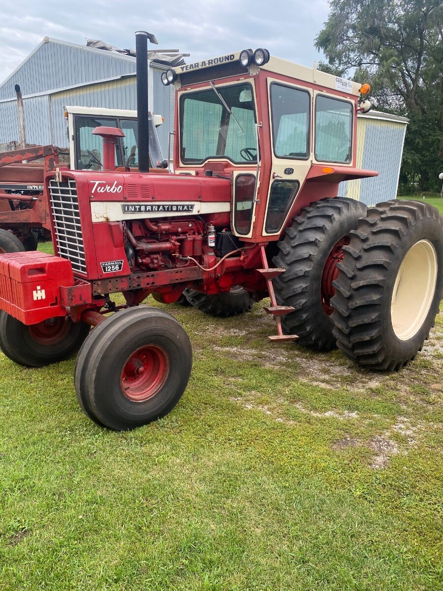 2450 loader put on - General Chat - Red Power Magazine Community