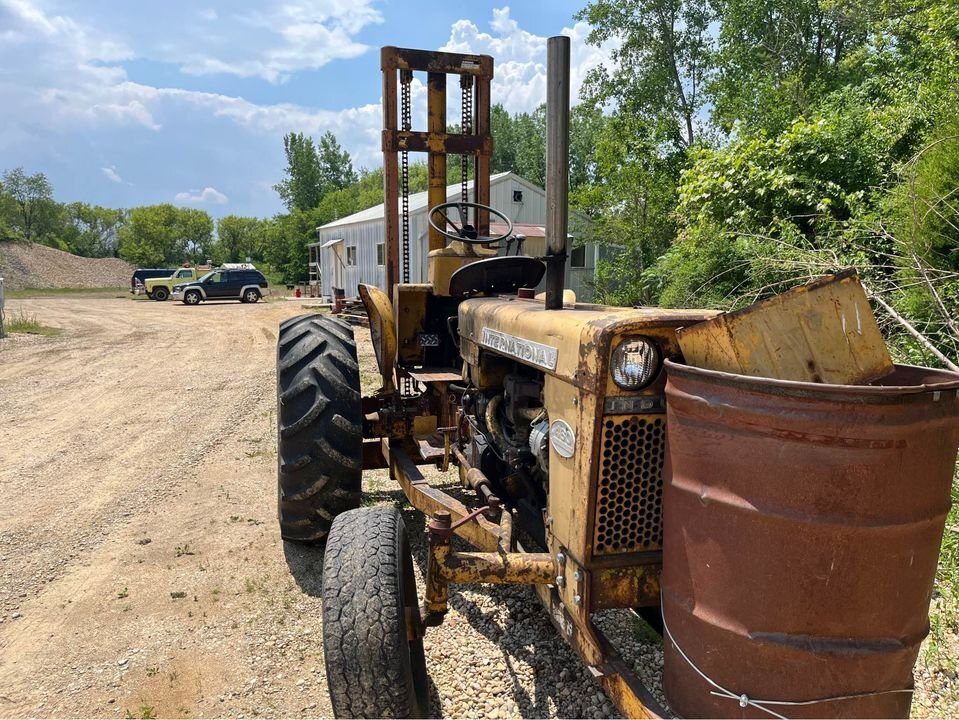 Harlow conversion IH Construction Equipment Red Power Magazine