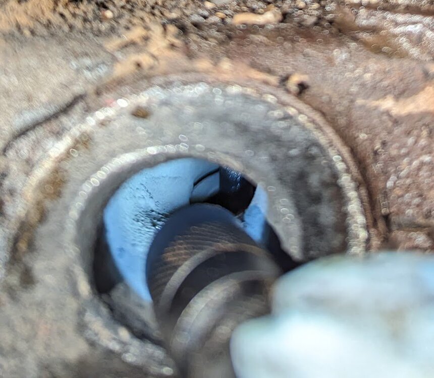 B414 gas engine stuck exhaust valves Technical IH Talk Red Power