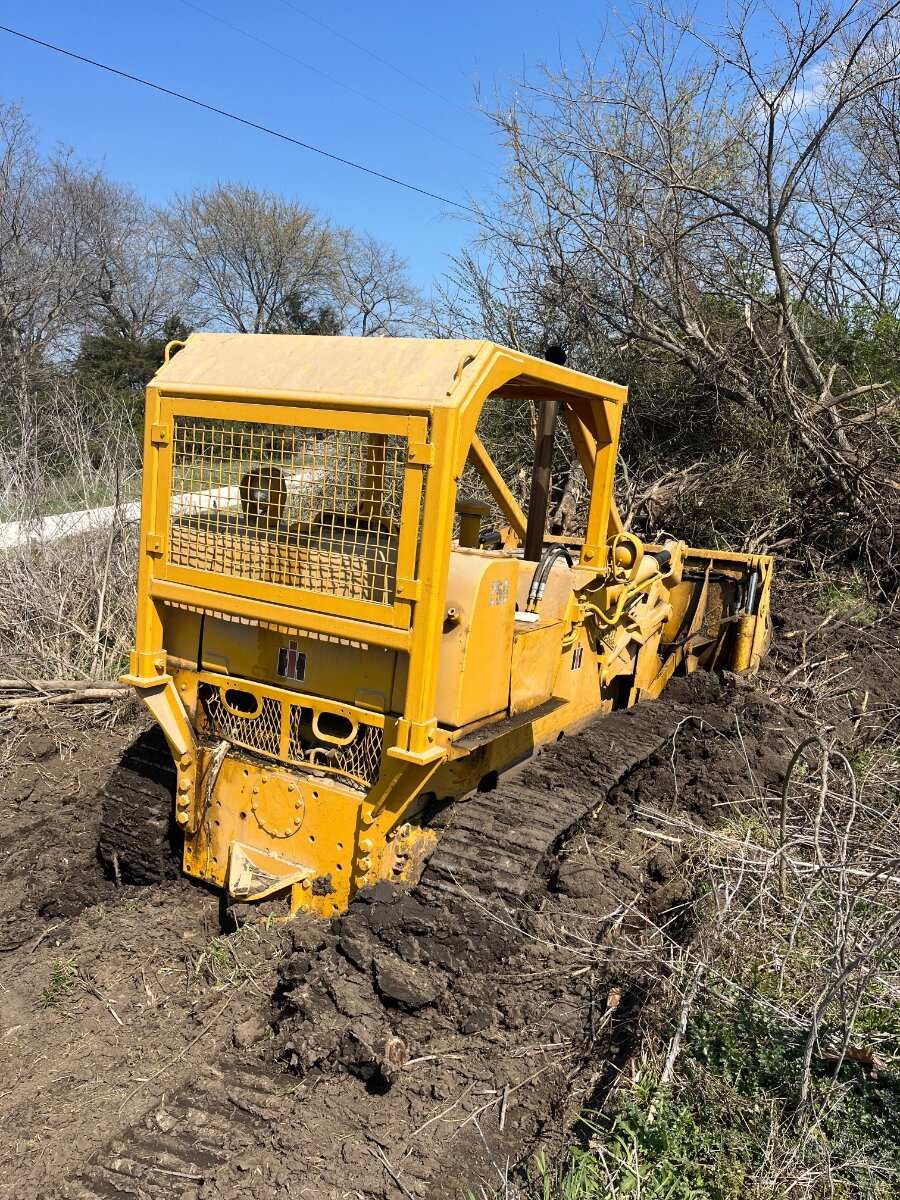 IH 250B - Page 8 - IH Construction Equipment - Red Power Magazine Community