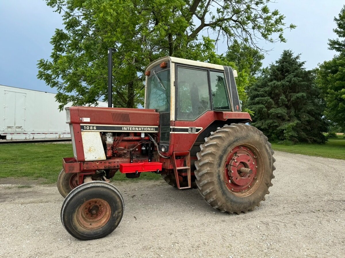 1086 project - Projects, Builds, & Restorations - Red Power Magazine ...