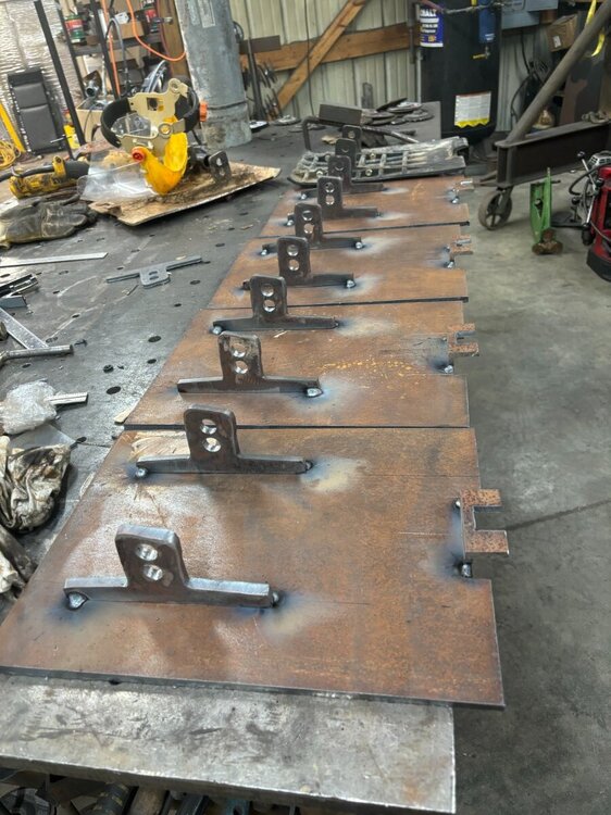 CIH 1020 header for 1640 - skid shoes - Technical IH Talk - Red Power ...