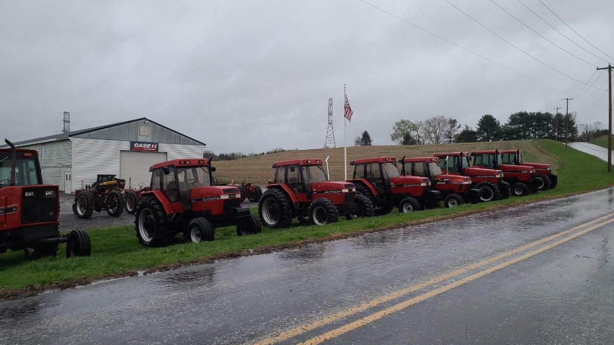 Spring Ridge Farm Tractor Spring fever tractor auction - General Chat - Red Power Magazine Community