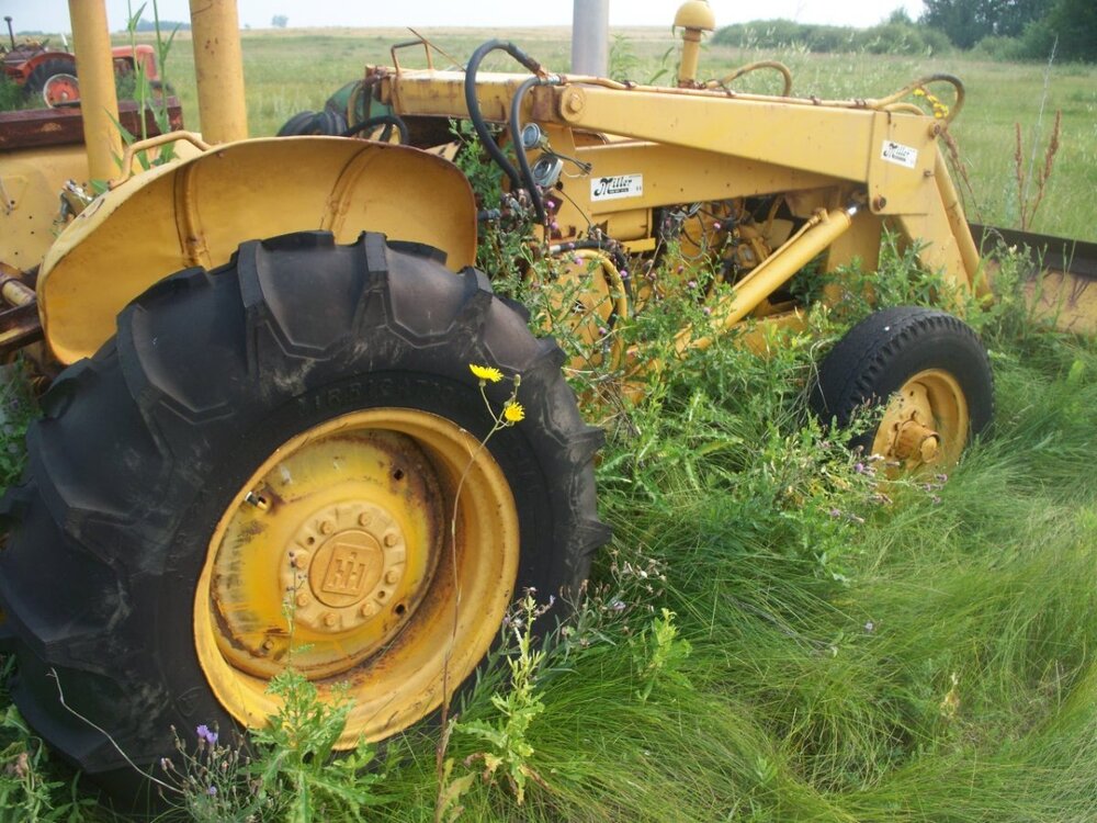 IH 3414 ?? - IH Construction Equipment - Red Power Magazine Community