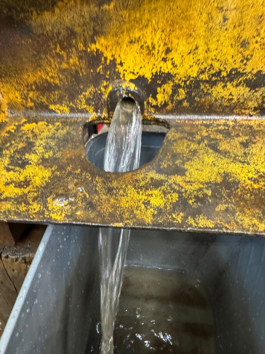 Removing rust from cast iron radiator tanks - Page 2 - Technical IH ...