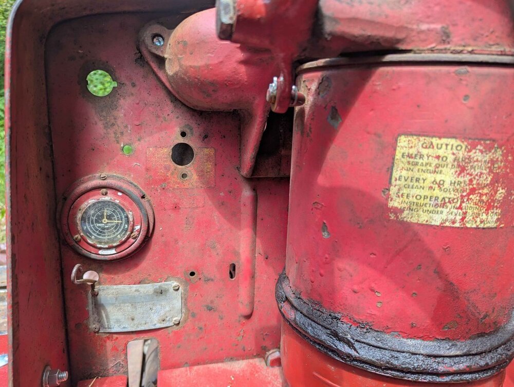Anybody have a good image of a gas t9 dash/instrument panel ...