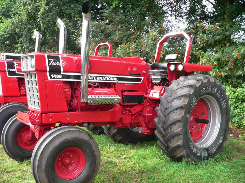 1568 [ Black Strip] - Technical IH Talk - Red Power Magazine Community